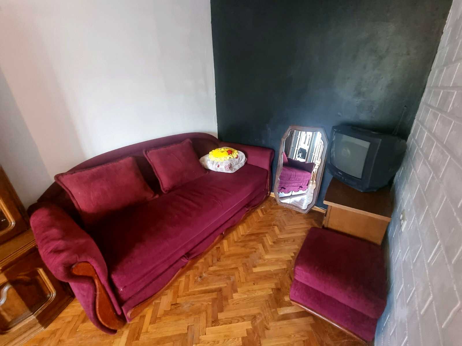1770140976200257