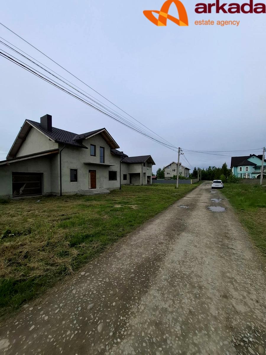 1845321116475257