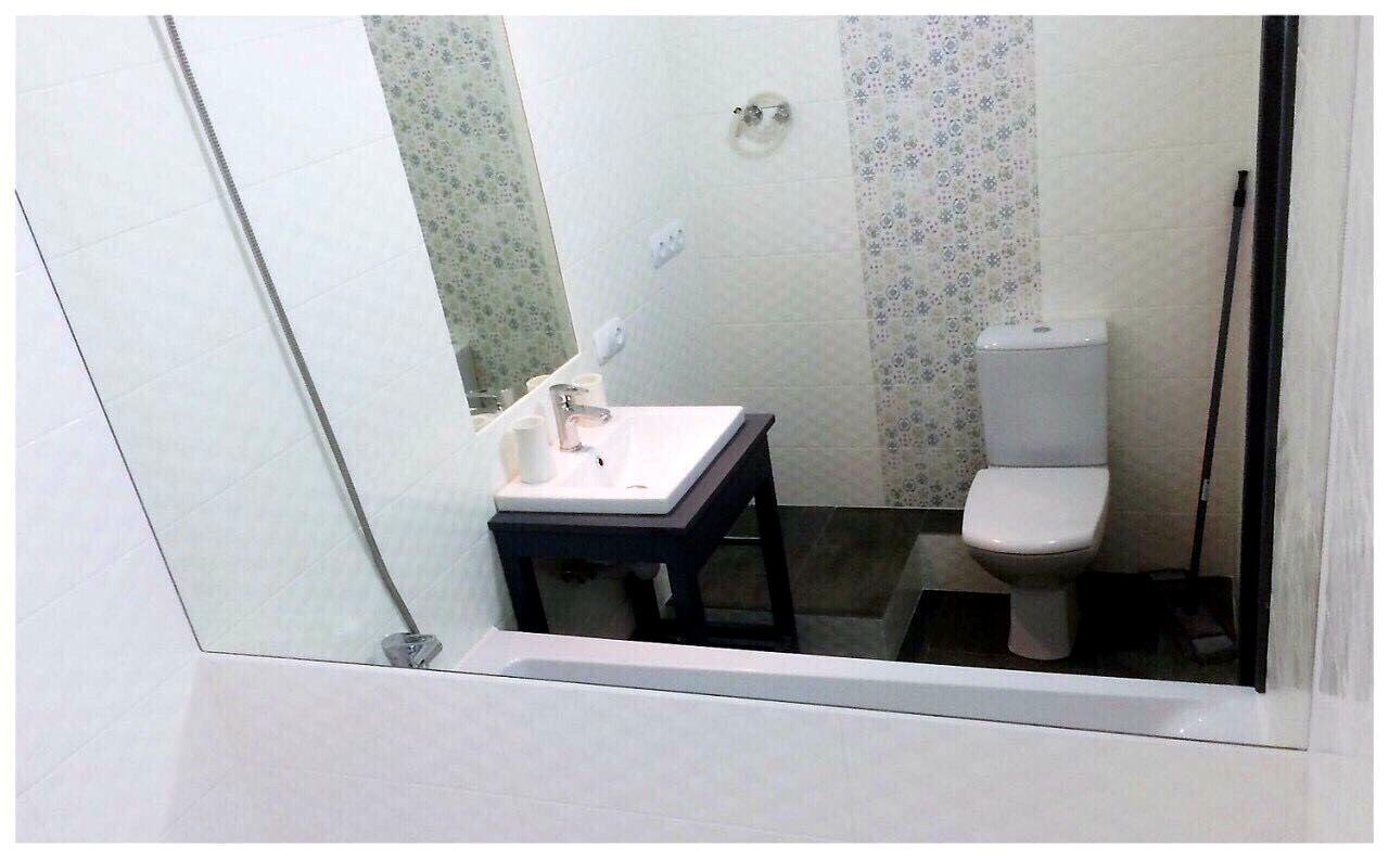 1739623364772259