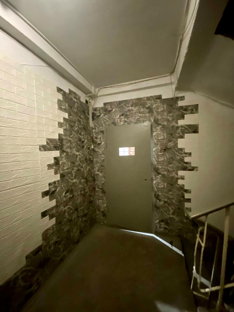1846072387983261