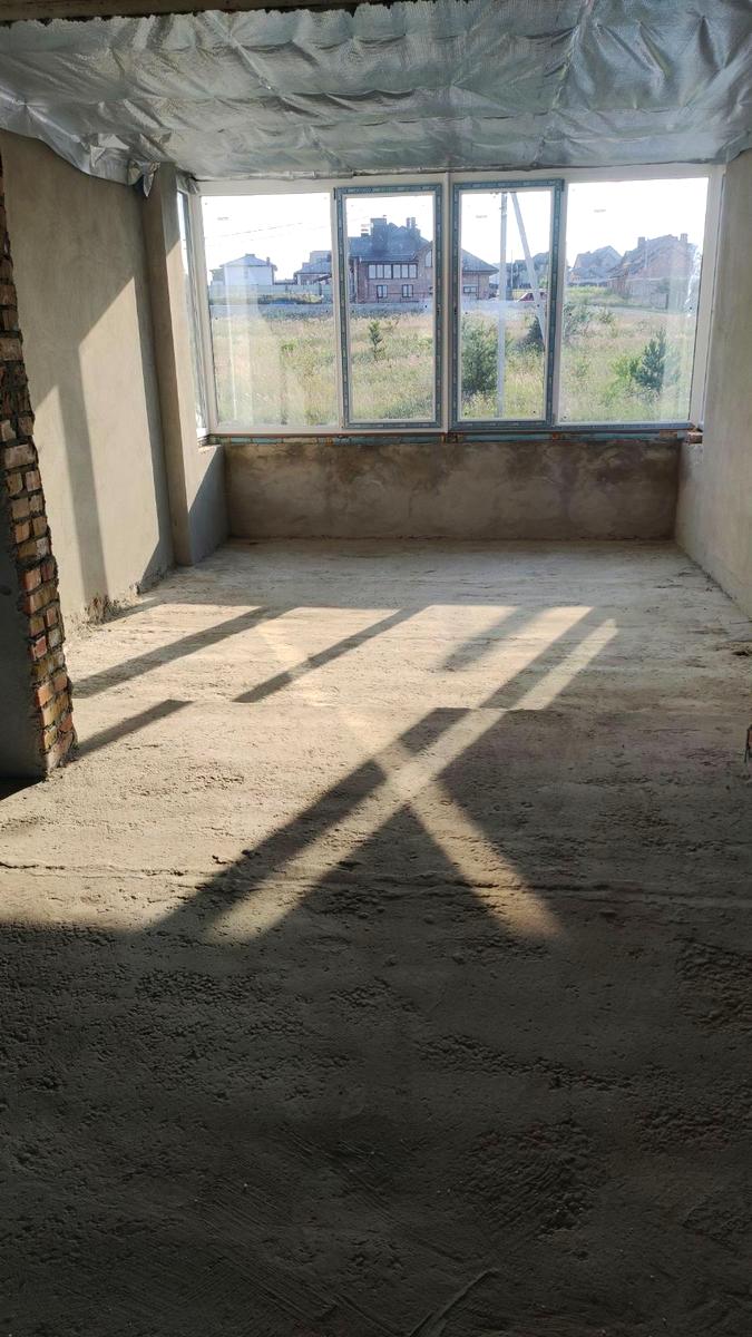 1740692311355270