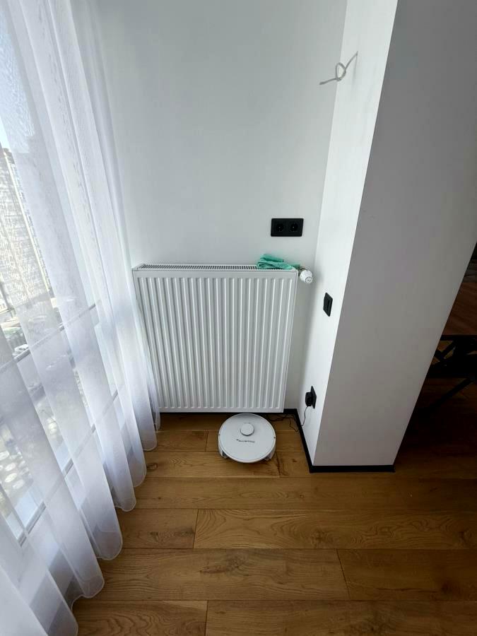 1835366891094271
