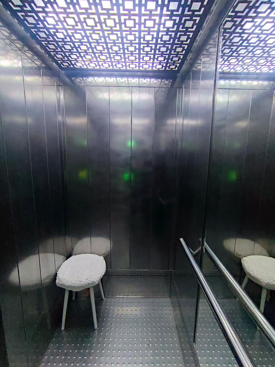 1758081995399273
