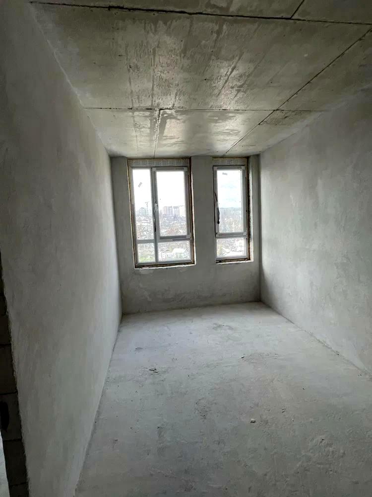1827848475360279