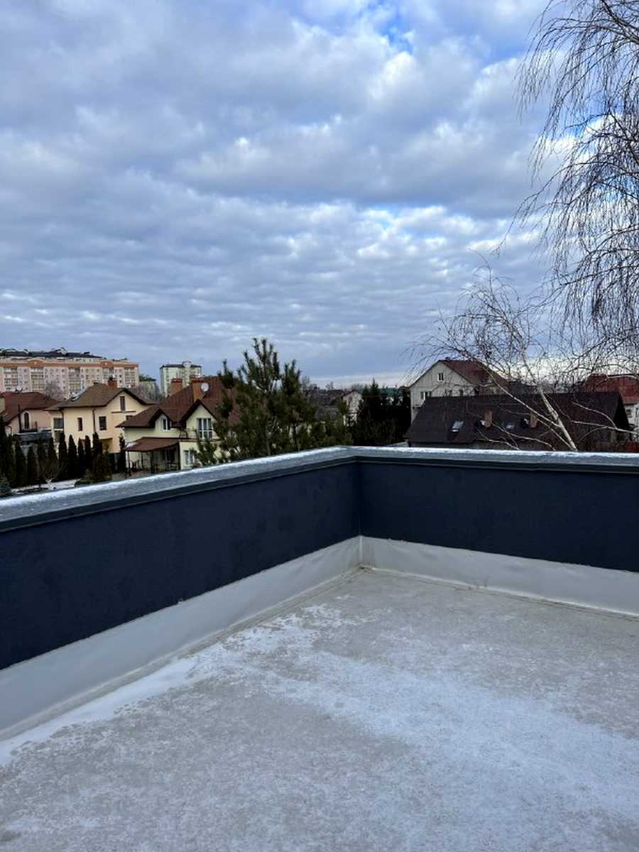 1835714681205279