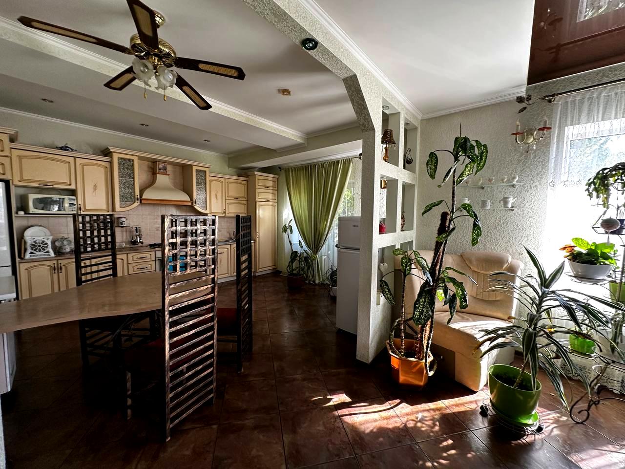 Дом по адресу ул. Наклонная (площадь 272 м²) - Atlanta.ua - фото 8