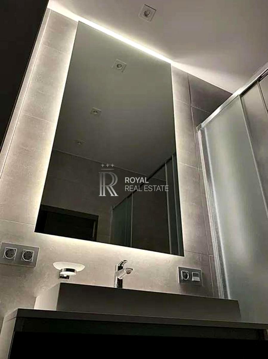 1844858806976280