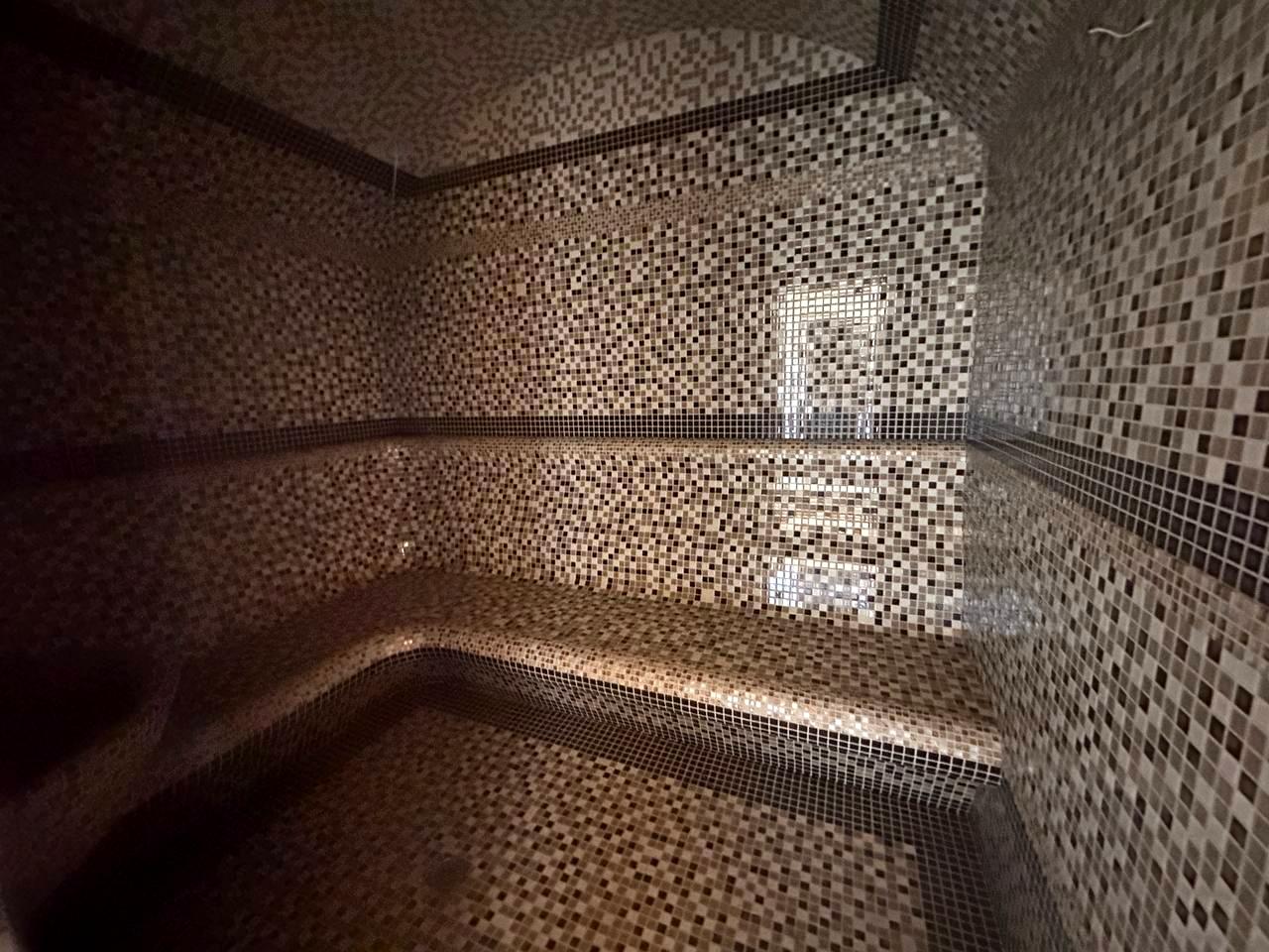 1843061049572284