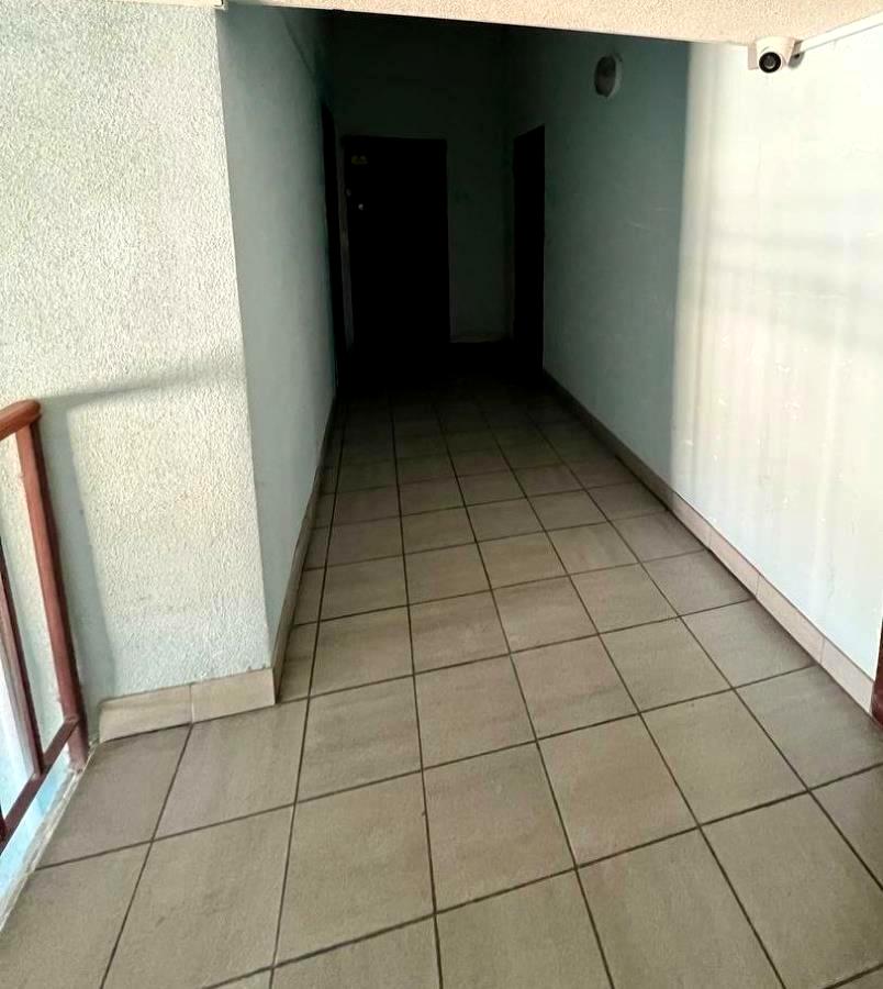 1835358676619285