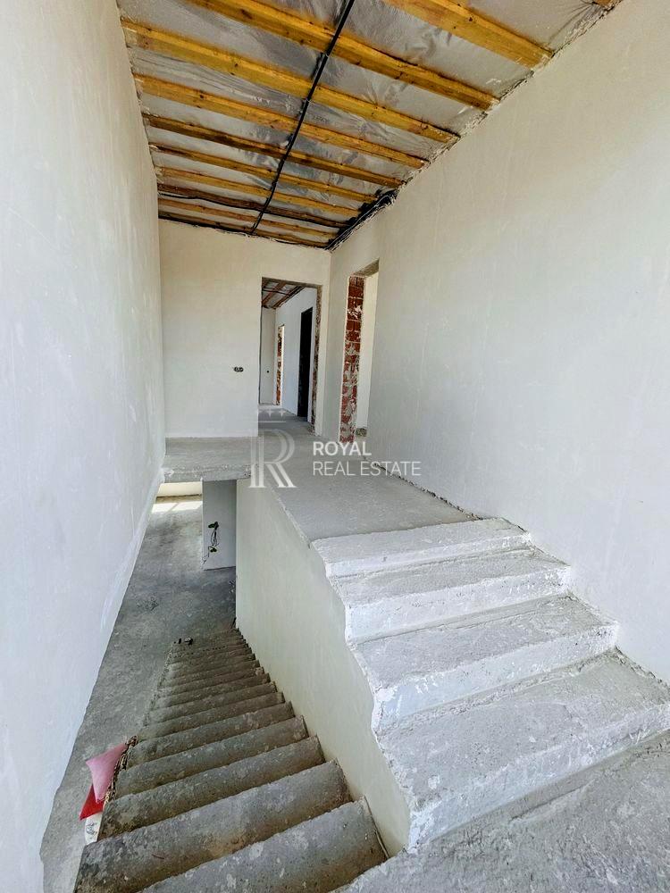 1843338474214029
