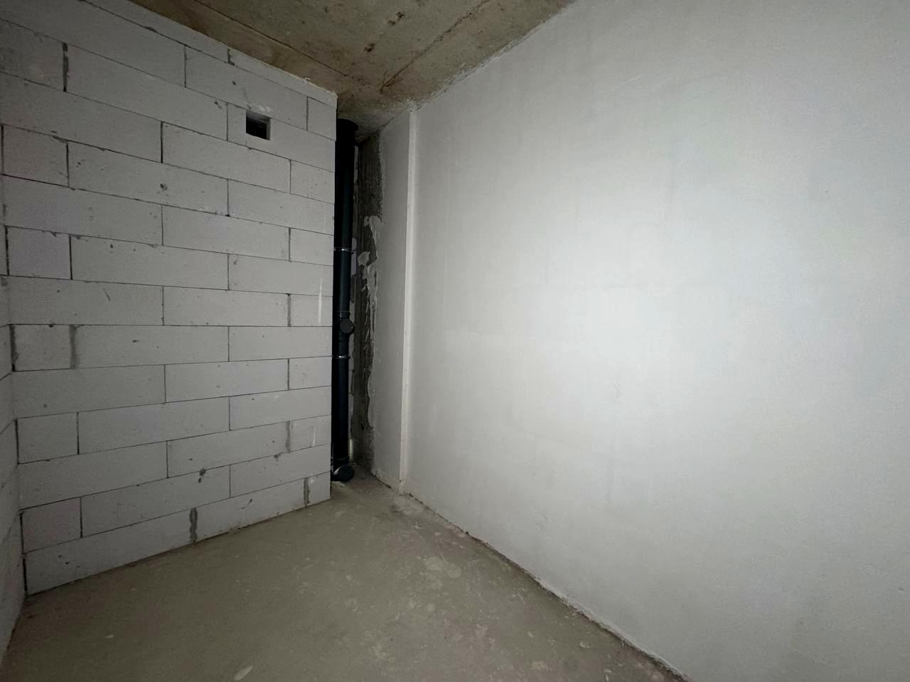 1845029750543296