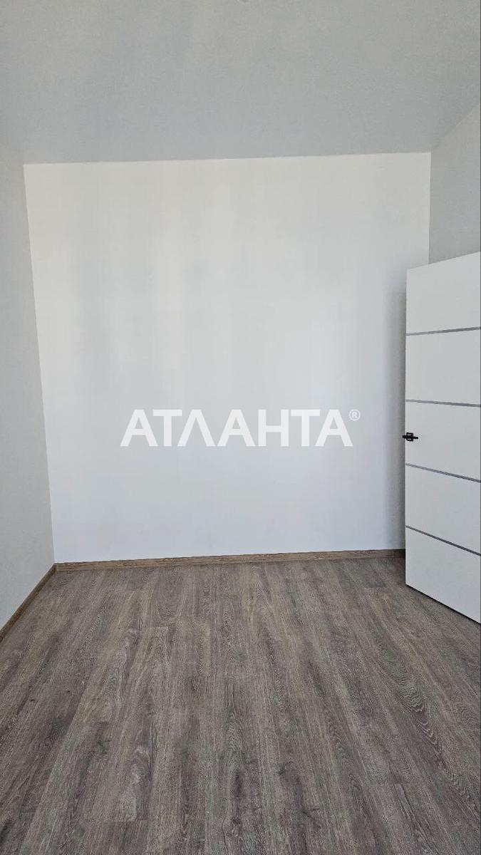 1845407259210296