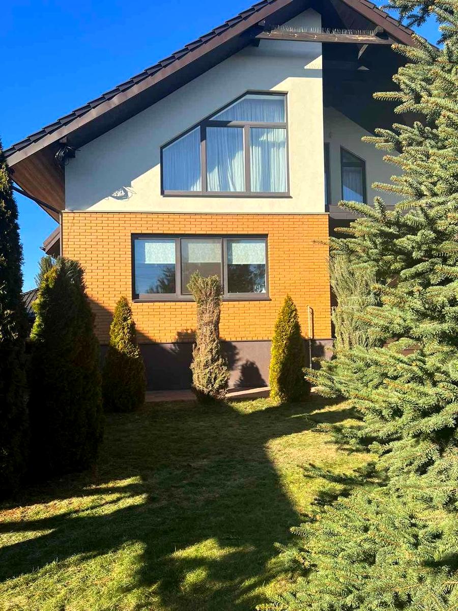 Дом по адресу (площадь 330 м²) - Atlanta.ua