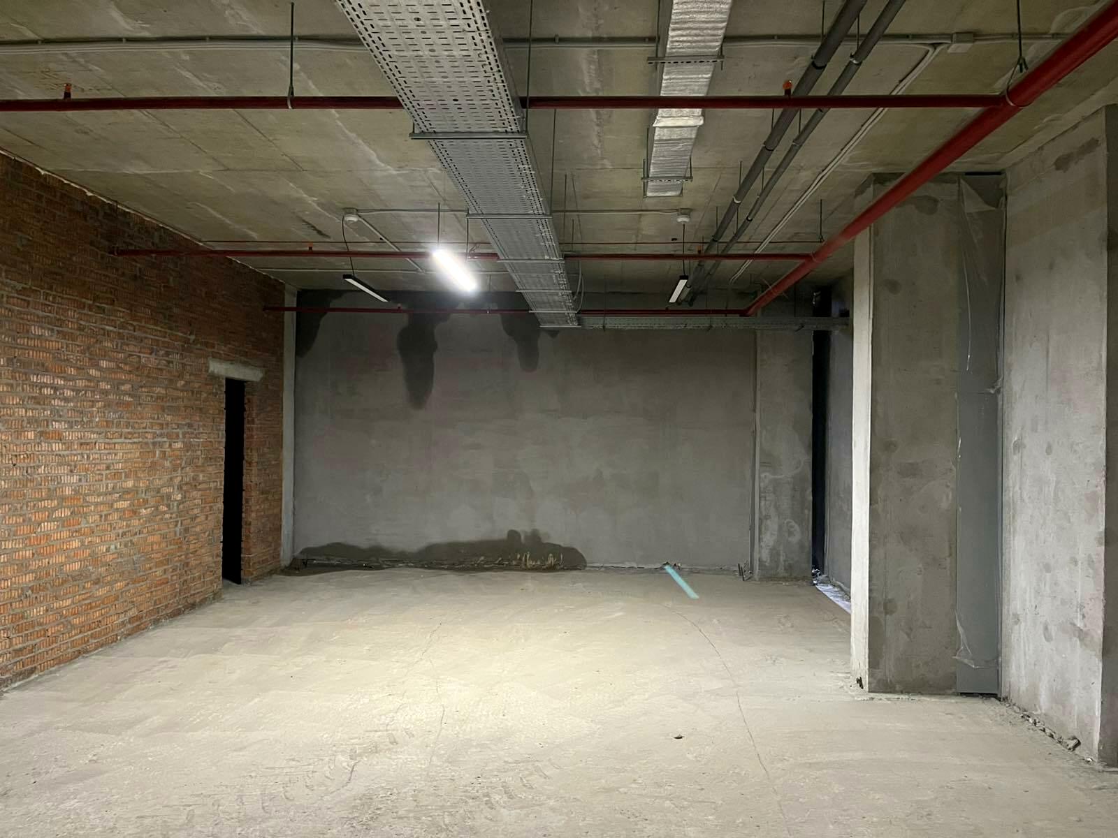 1835848165362303