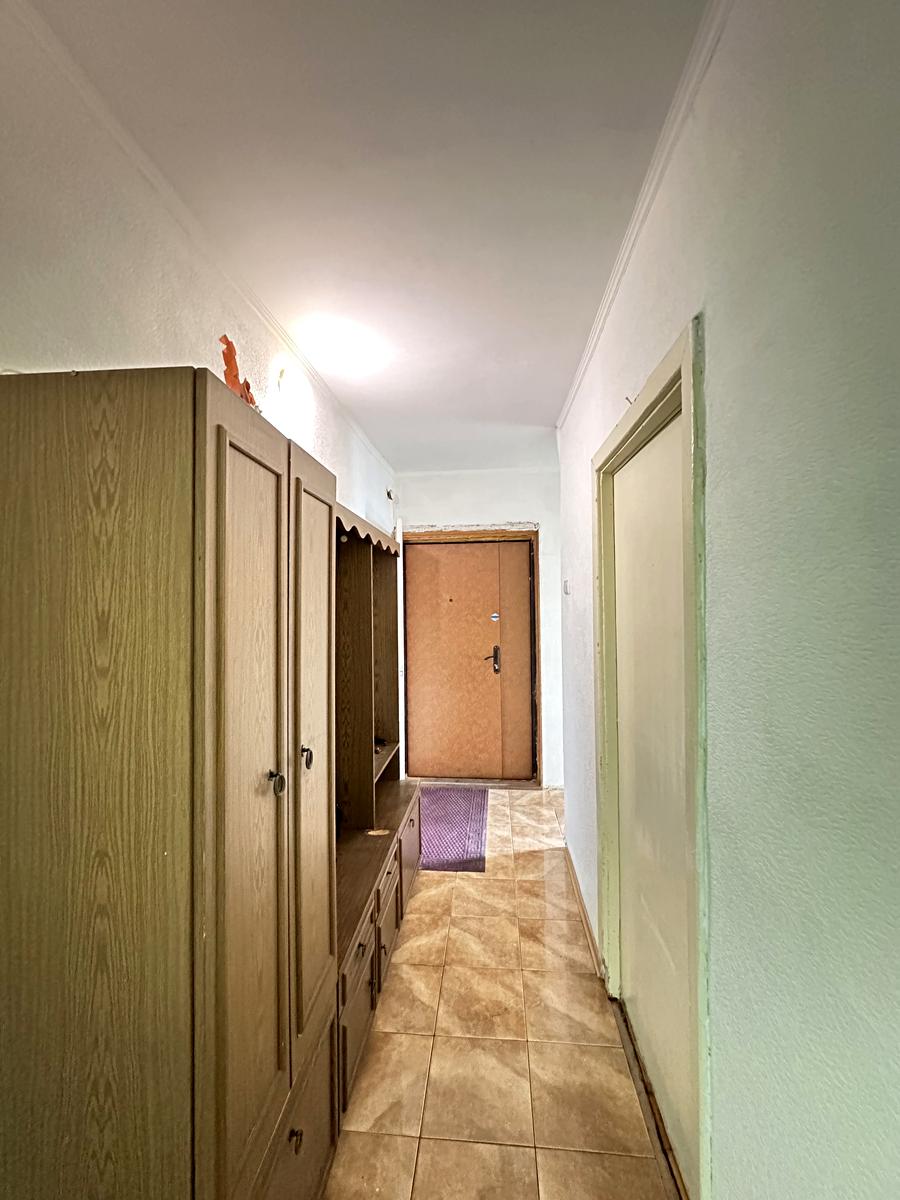 1840822645053309