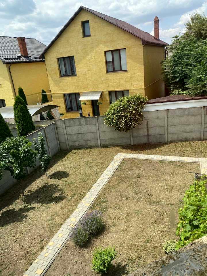 1837154058784318