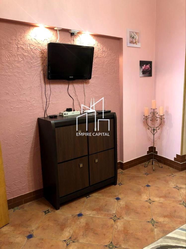 1845504333886319