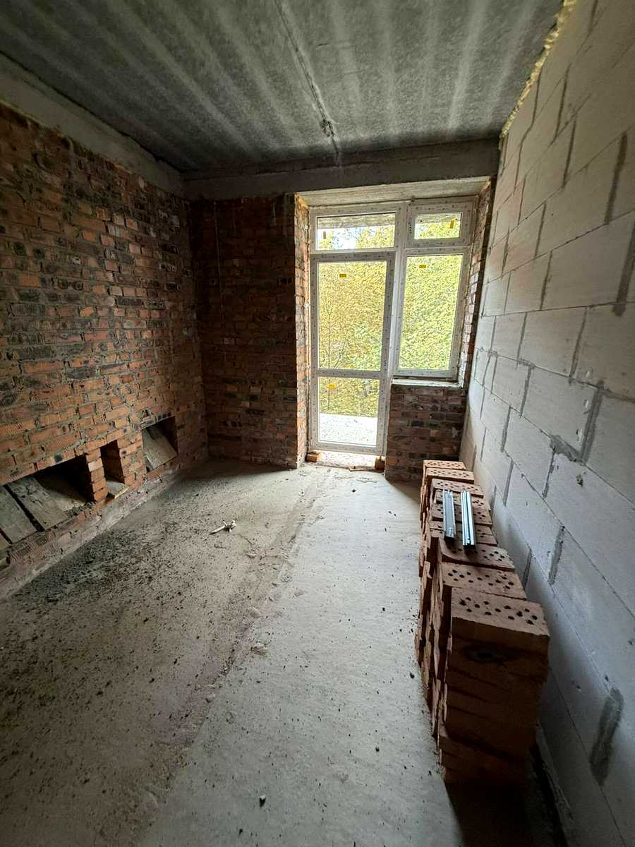 1844606518485320