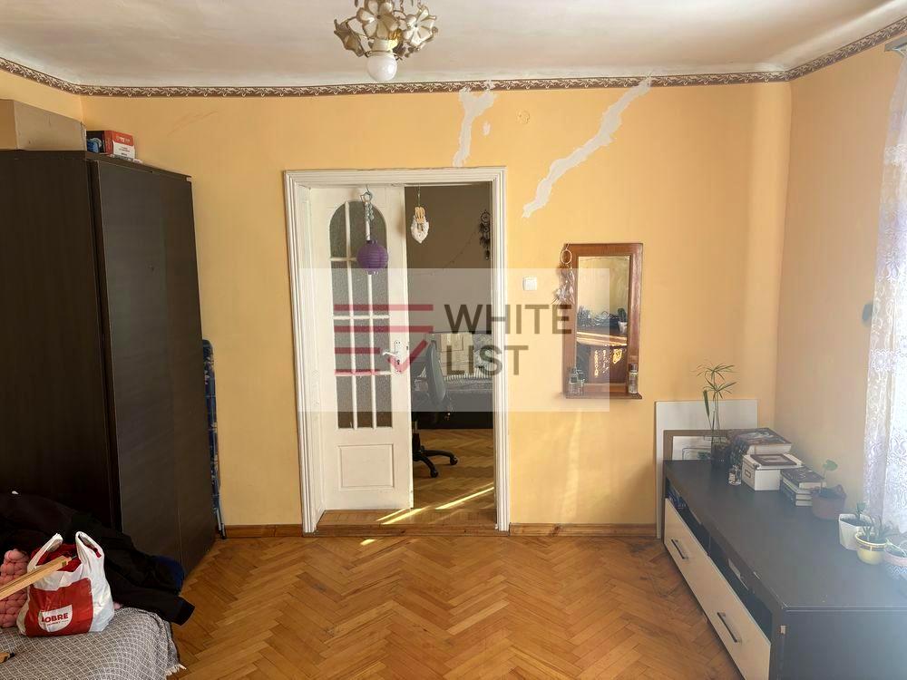 1845853196549321
