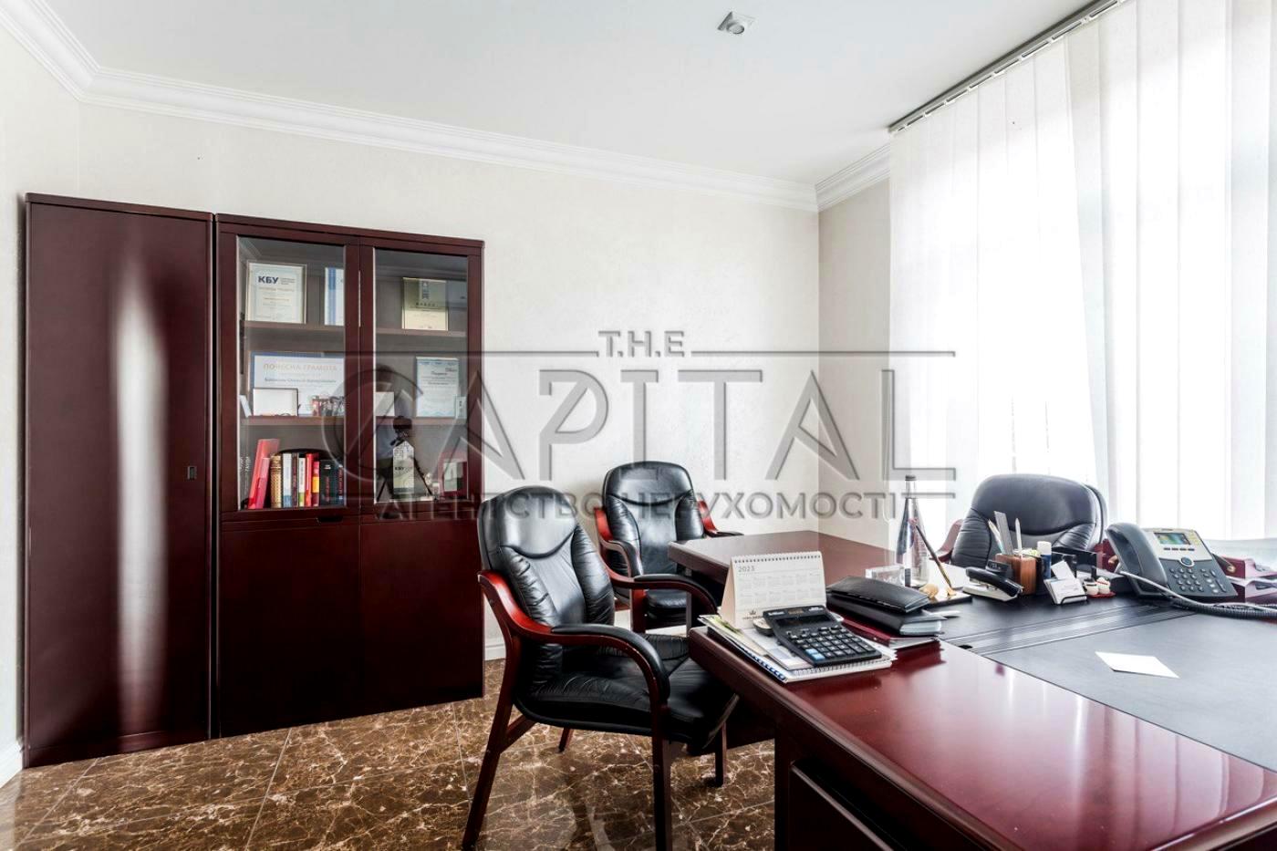 Commercial real estate at (area 673,9 m²) - Atlanta.ua - photo 17