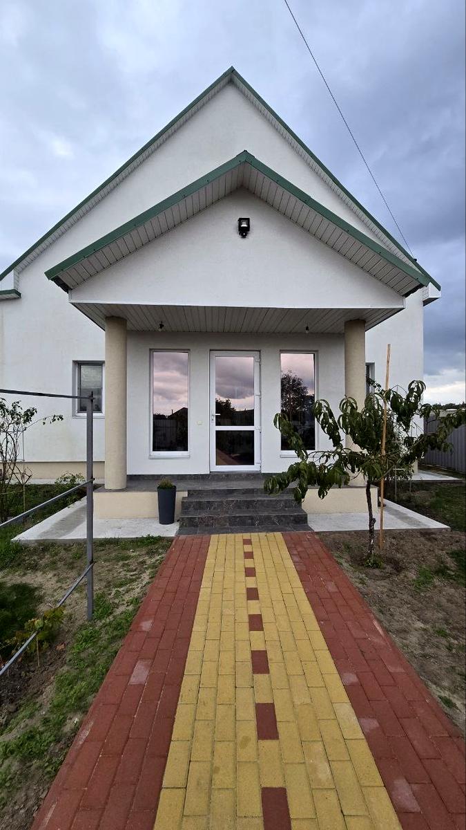 1844589635433322