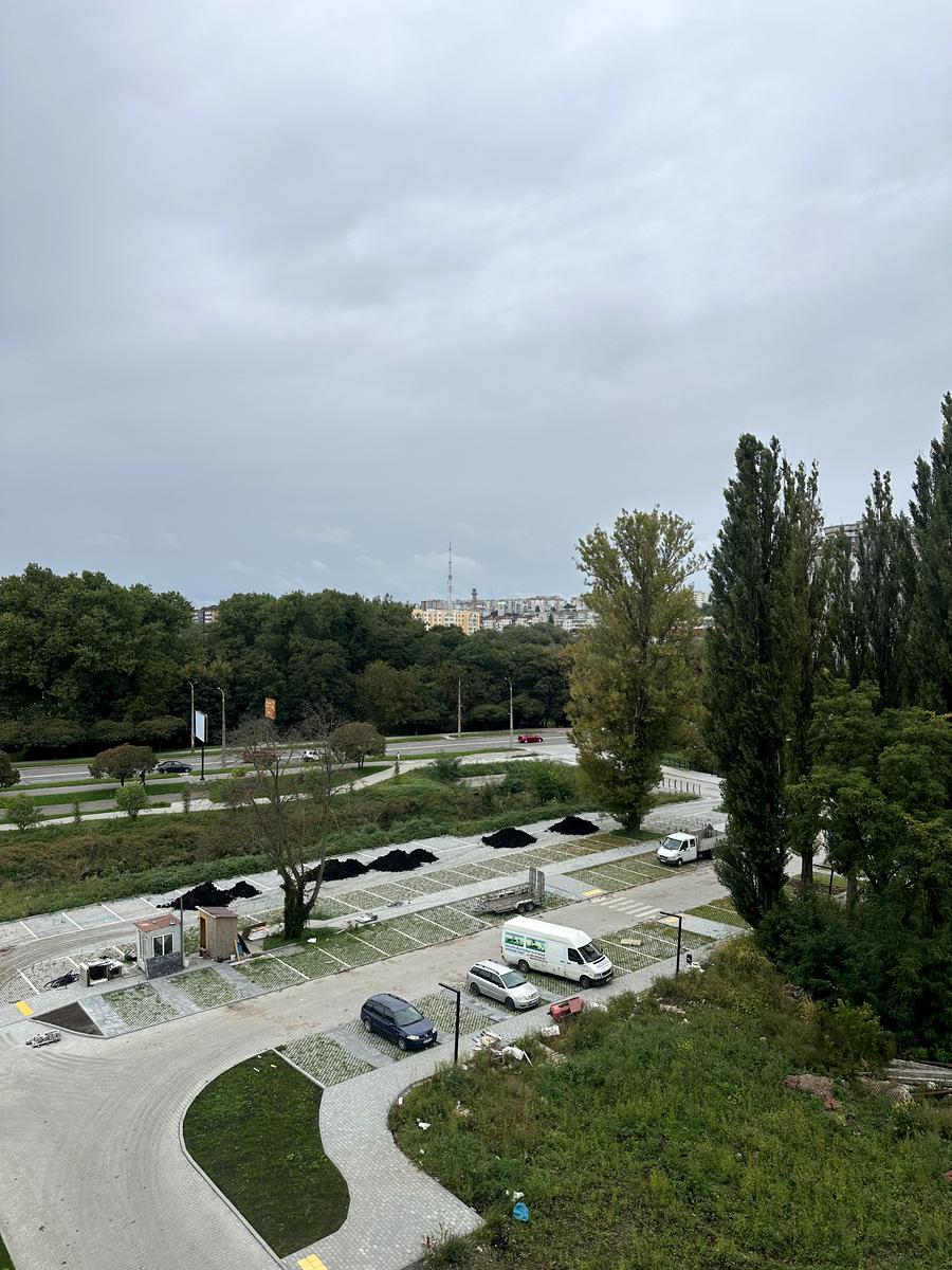 1845717500472322