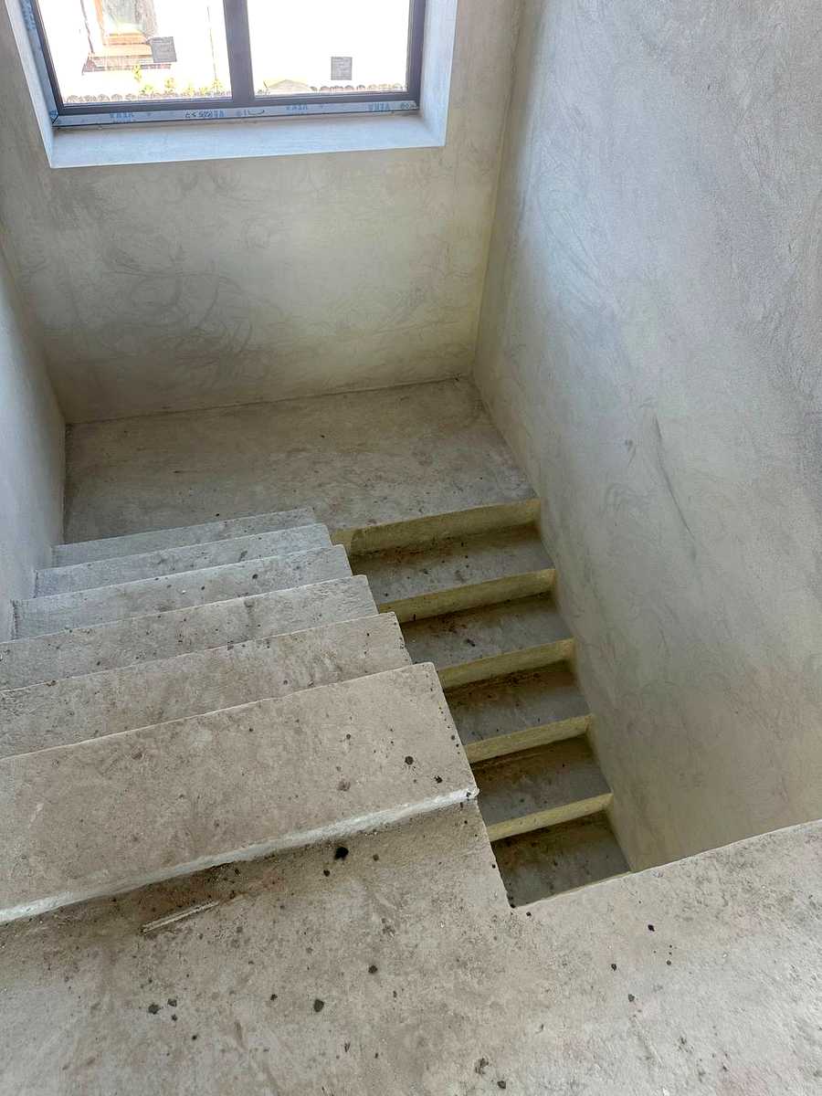 1843335702314327