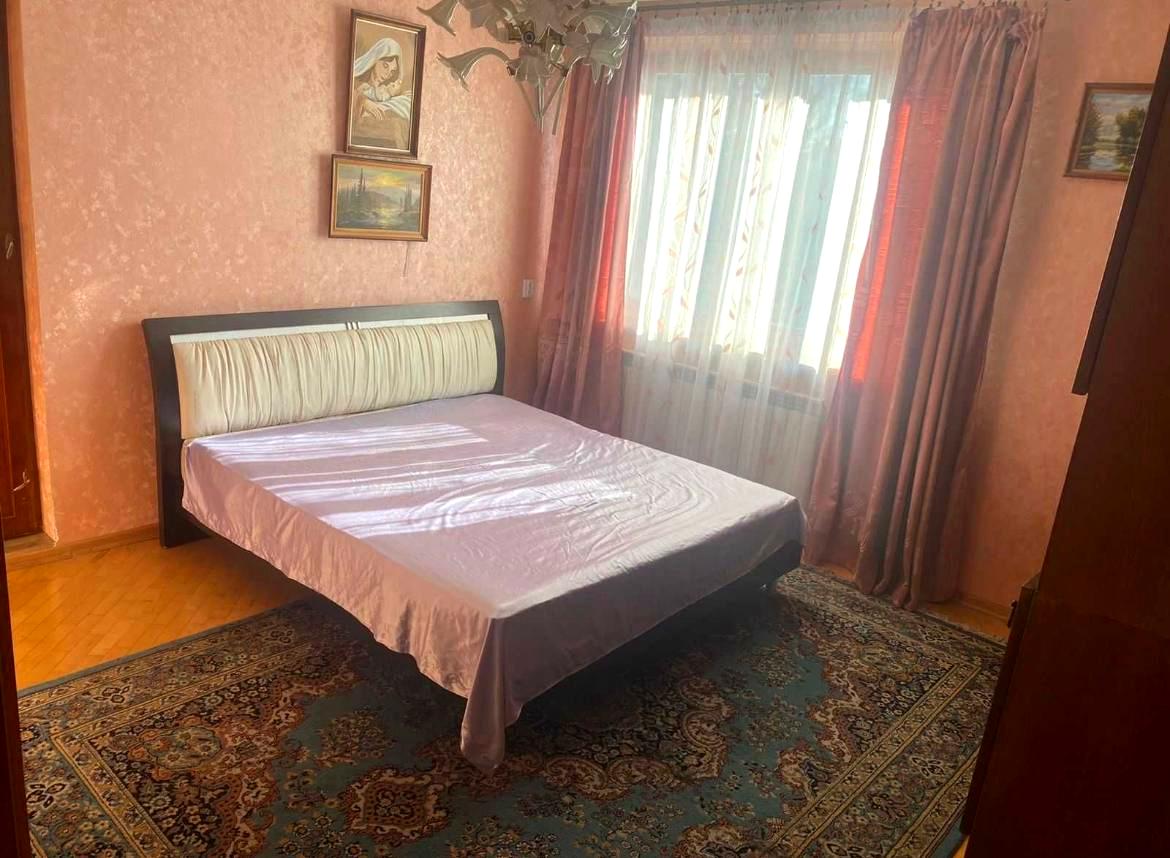 Будинок за адресою вул. Білогорща (площа 560 м²) - Atlanta.ua