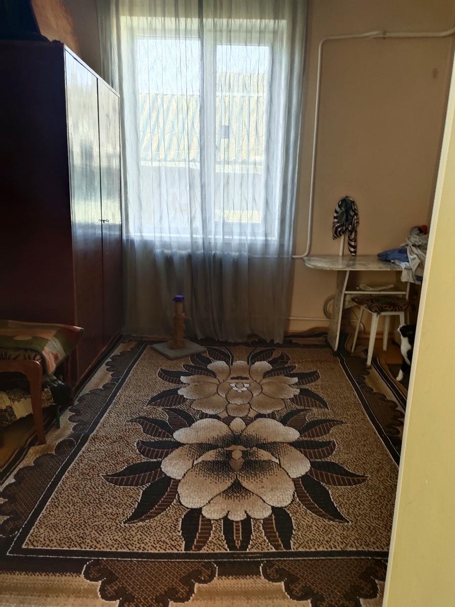 1830358944792334