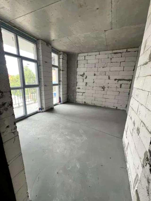 1842060691323335