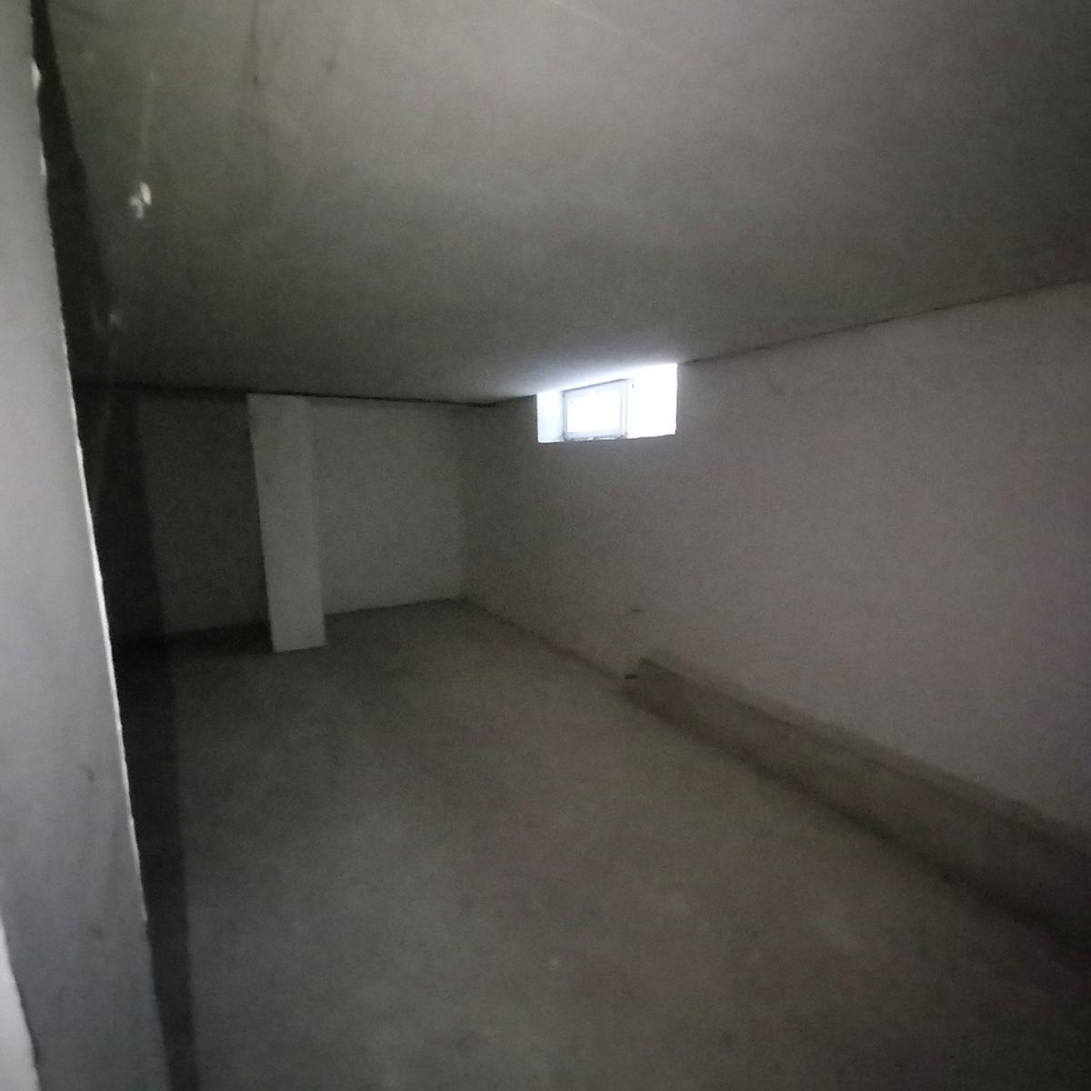 1845155665824336