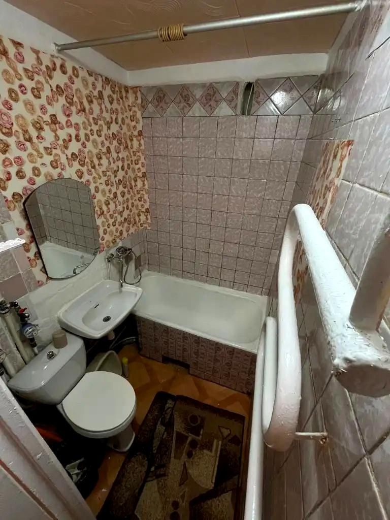 1845264561305337