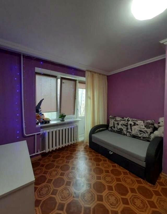 1837015080799339