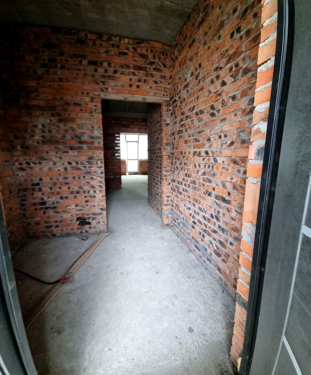 1843694751773339