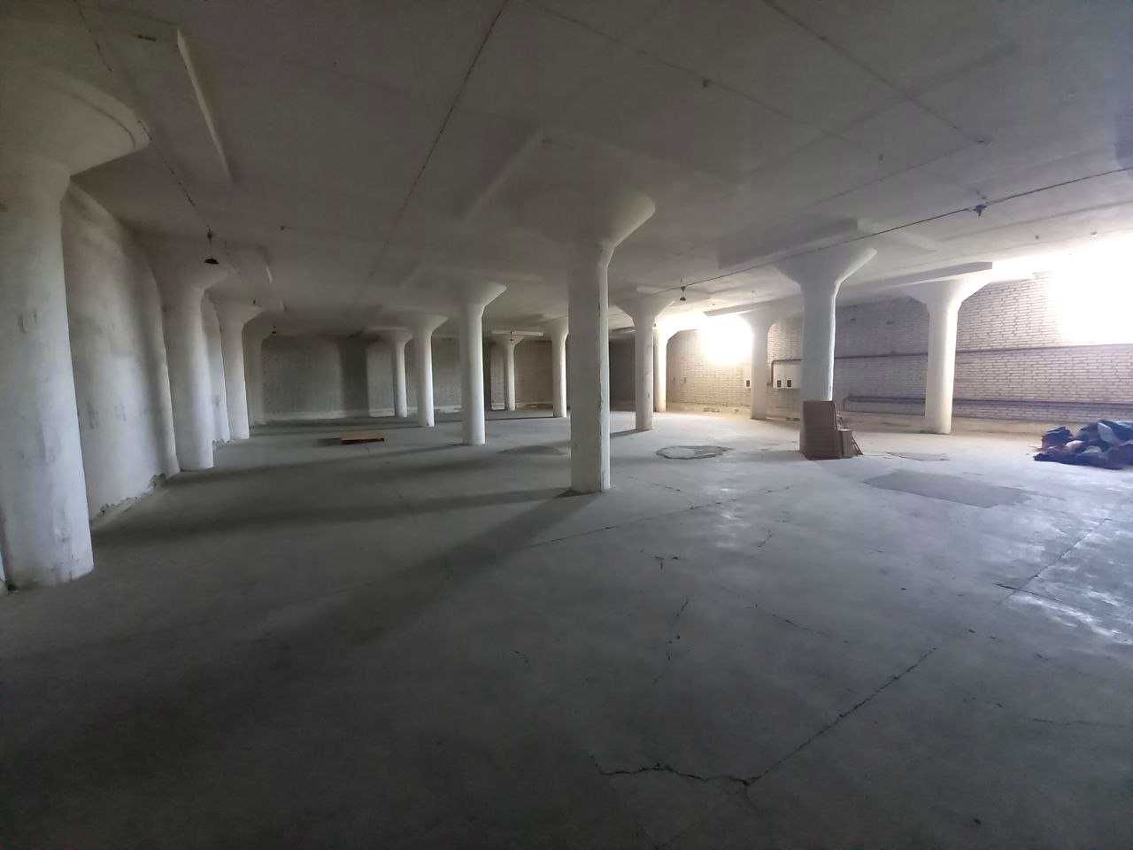 1839886207602340