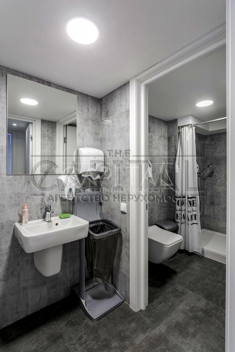 1843779306401341