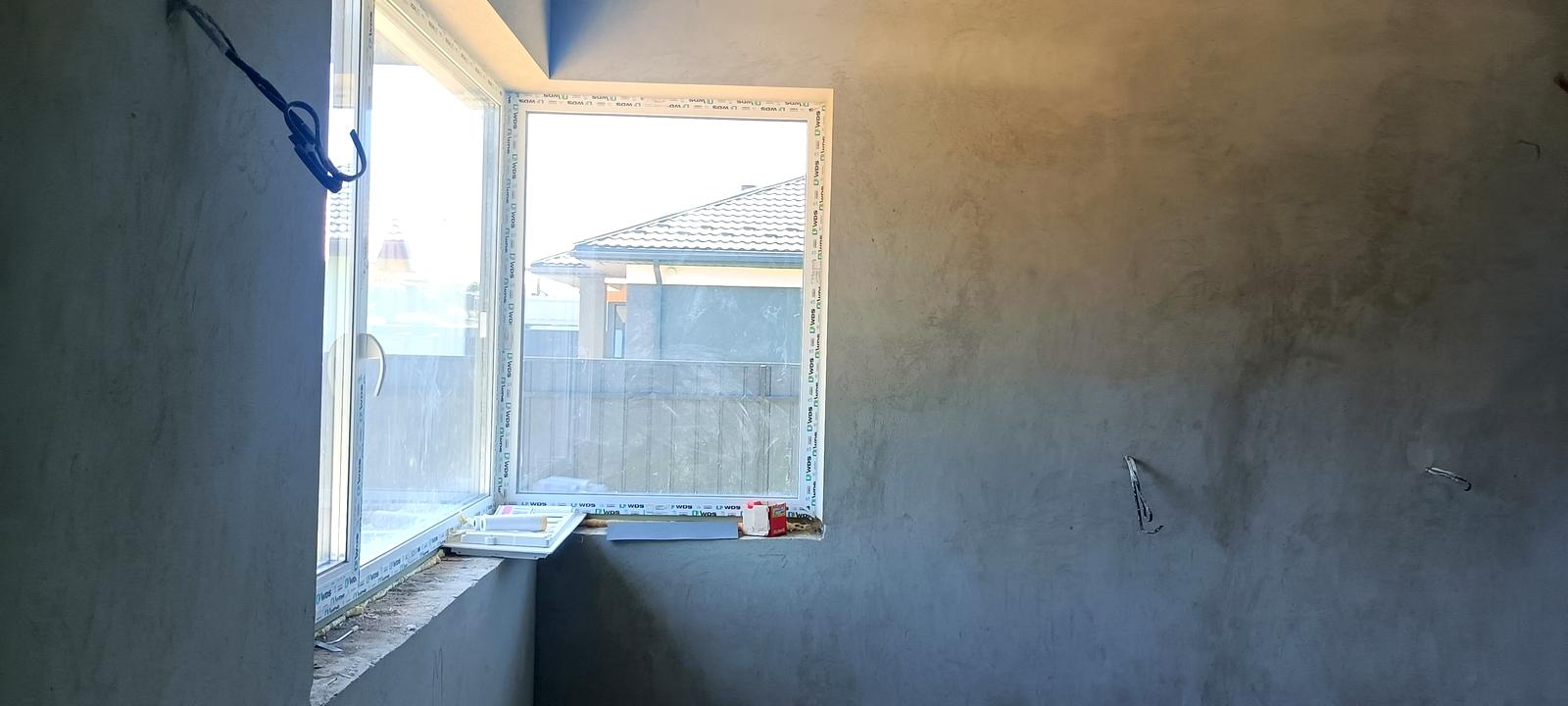 1837104423256348