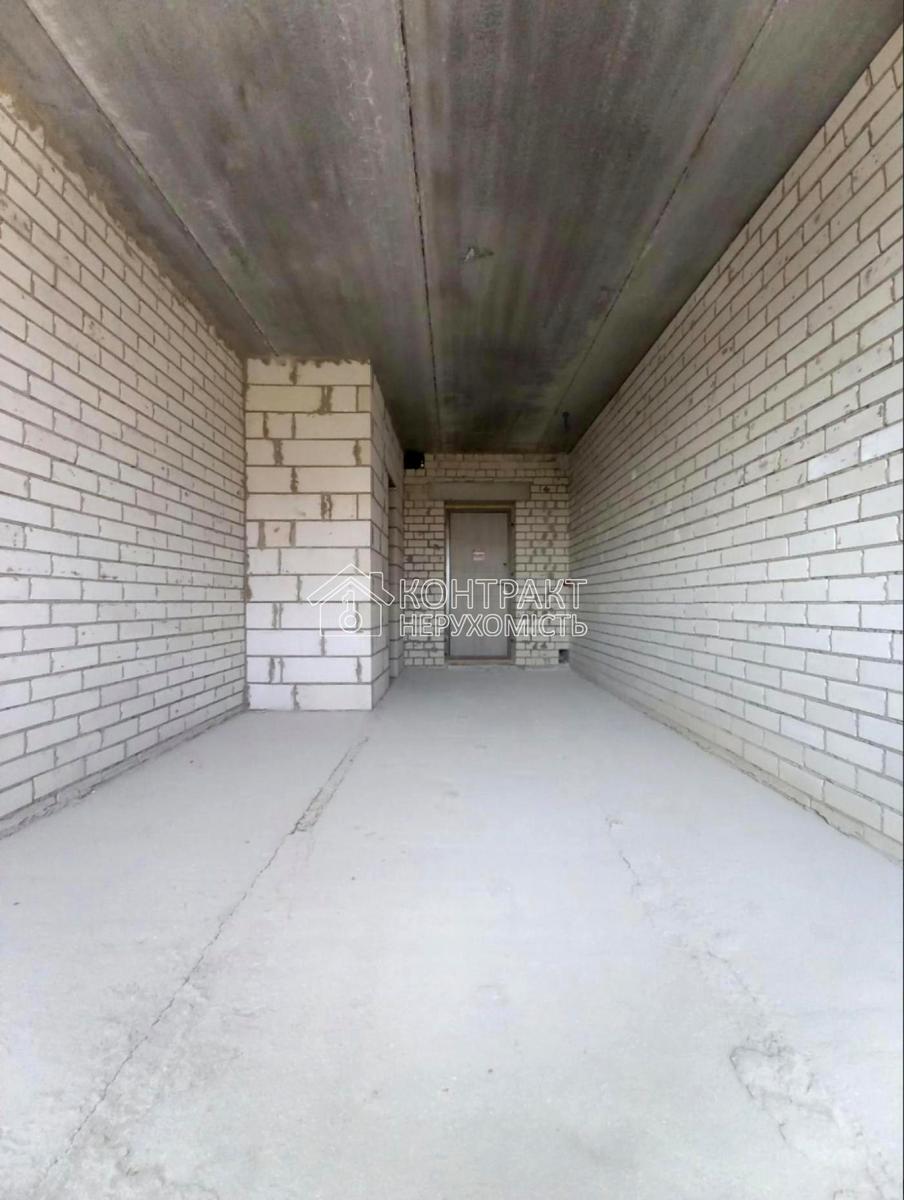 1841790090144353