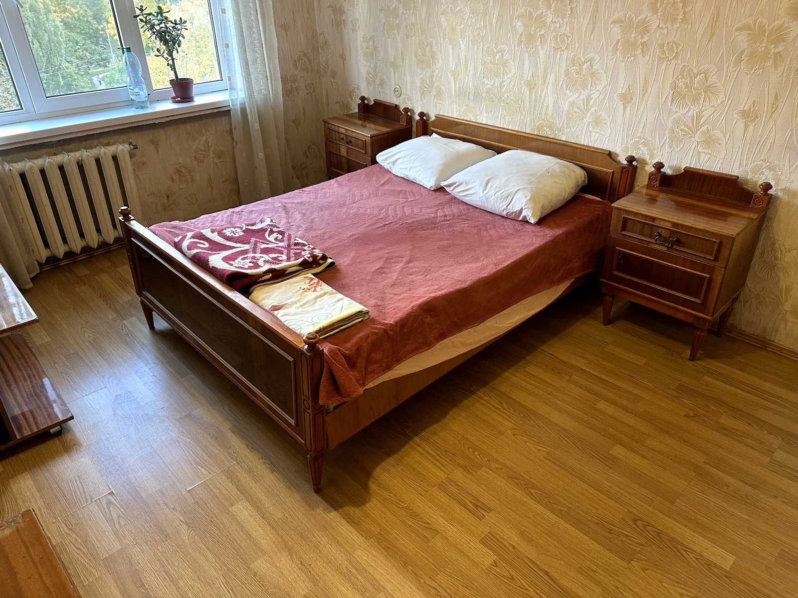 1845960106384354