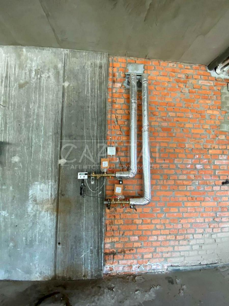 1834704756737355