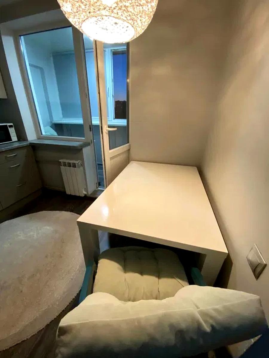 1842885334048356