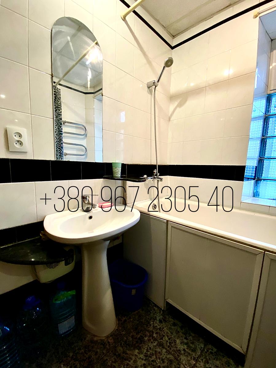 1757893640365359