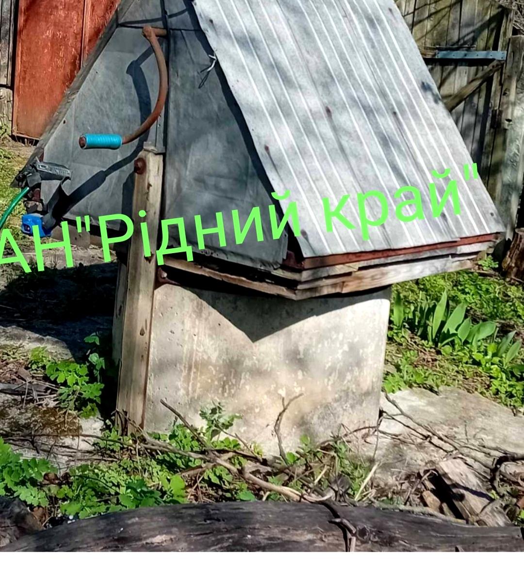 1827454814458359
