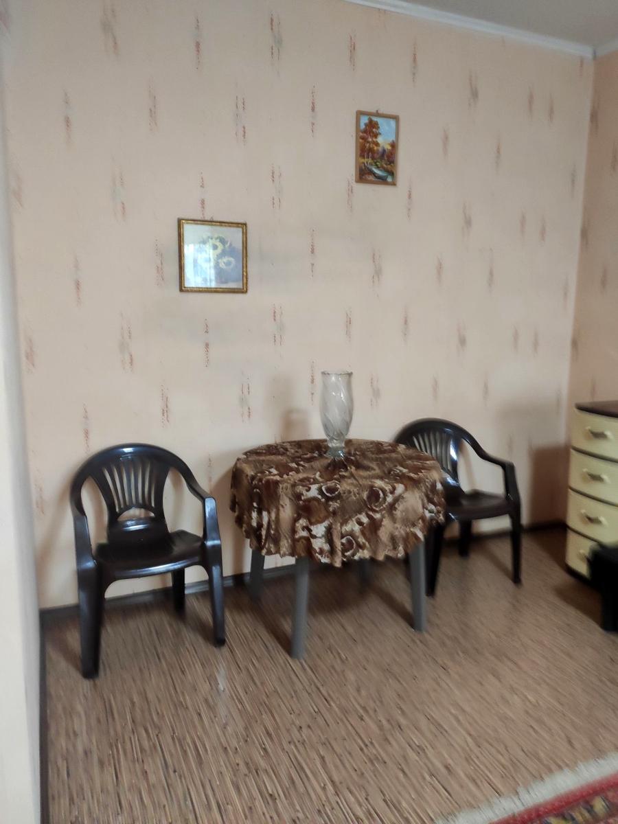 1799572906304370
