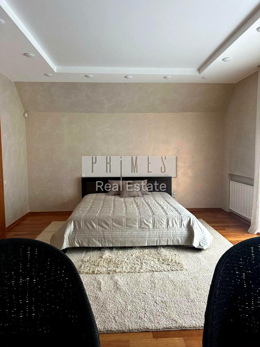 1838714840146371