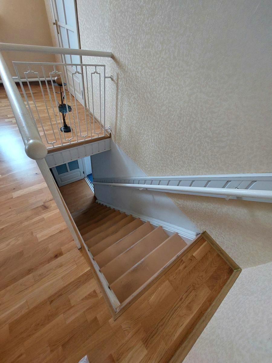 1836200541995372