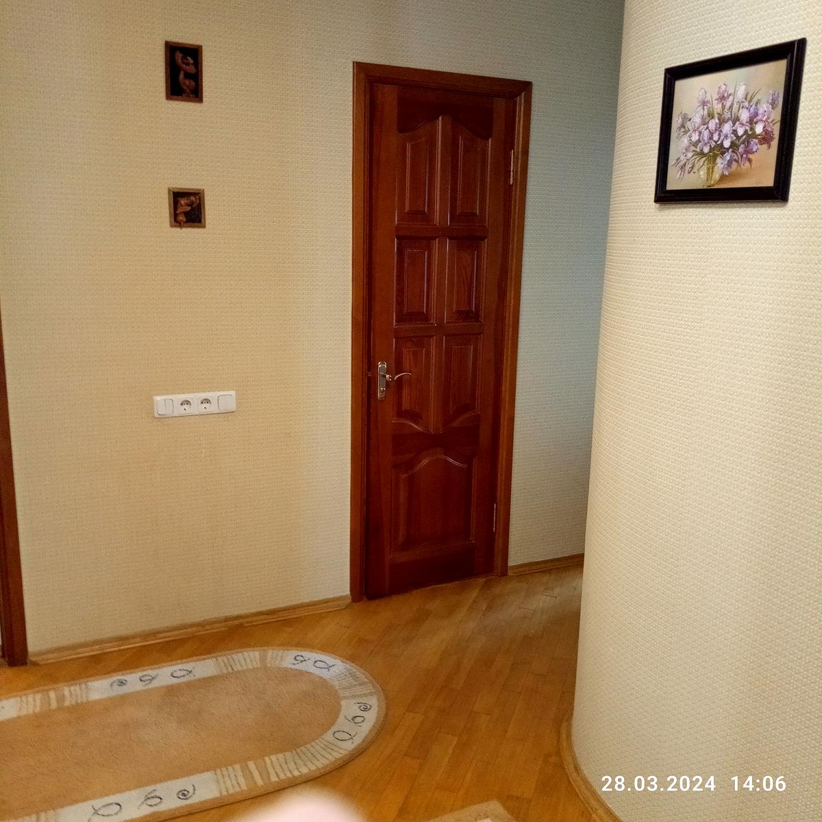 1796604278689376