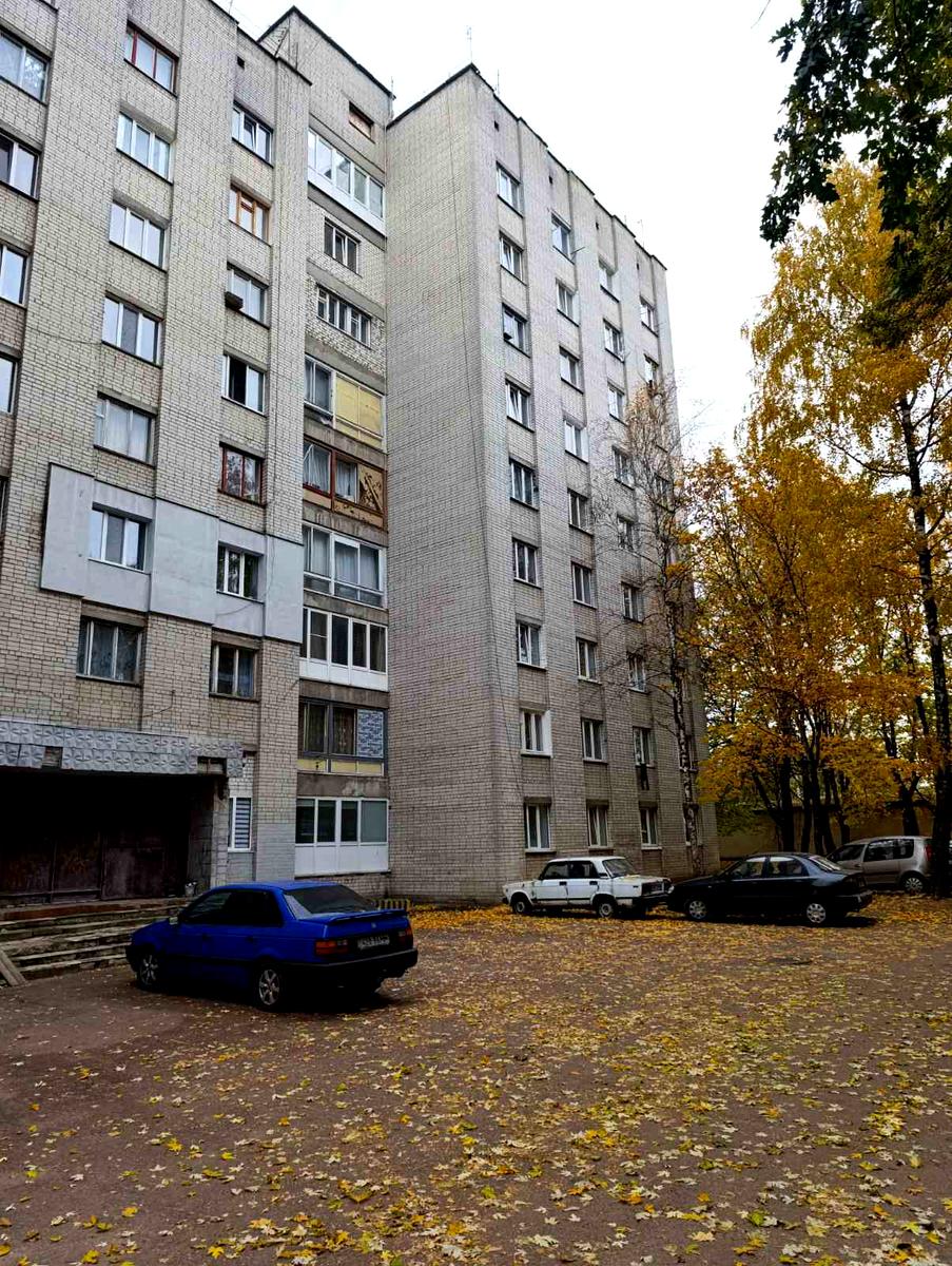 1814347945401376