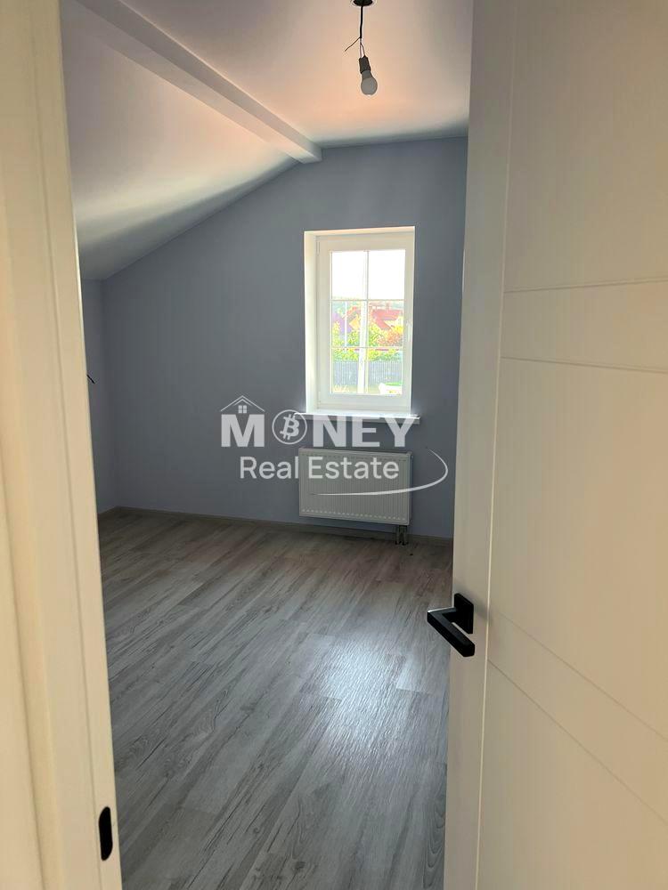 1841078788517378