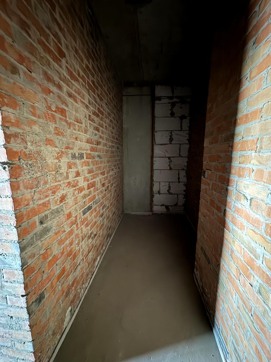 1844418731679378